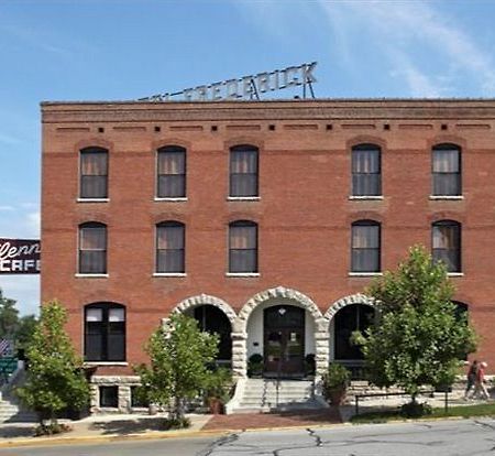 Hotel Frederick Boonville Exterior foto